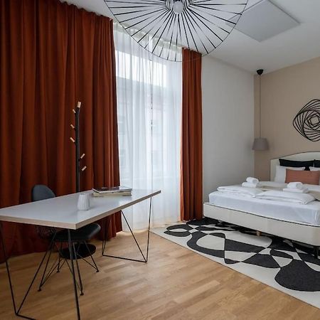 Artful 1Br Suite, City Nearby By Hm Bécs Kültér fotó