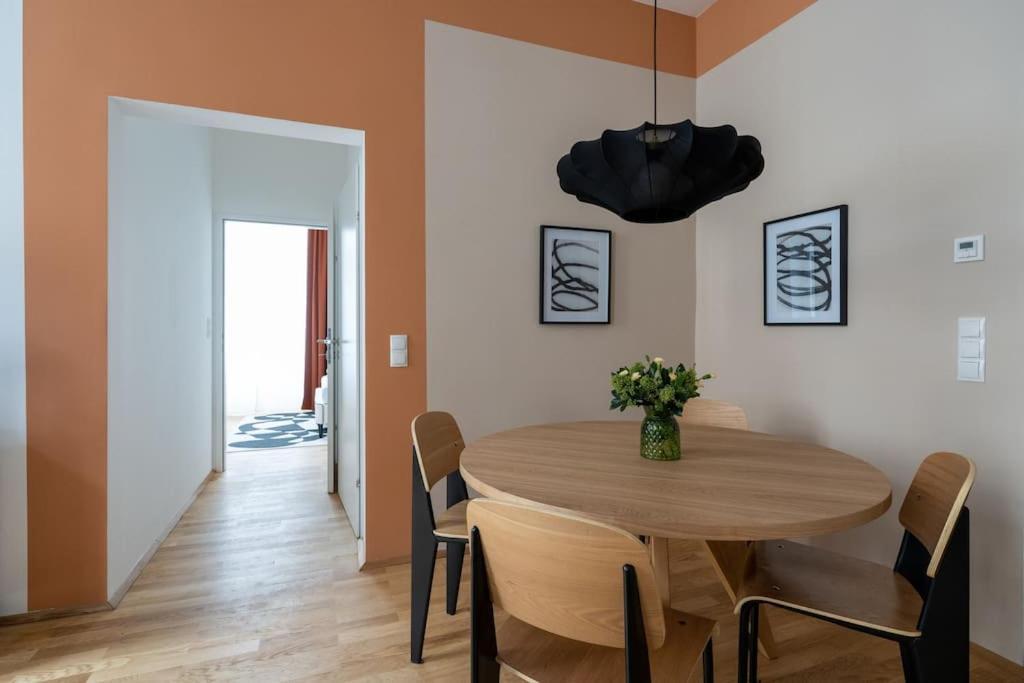 Artful 1Br Suite, City Nearby By Hm Bécs Kültér fotó